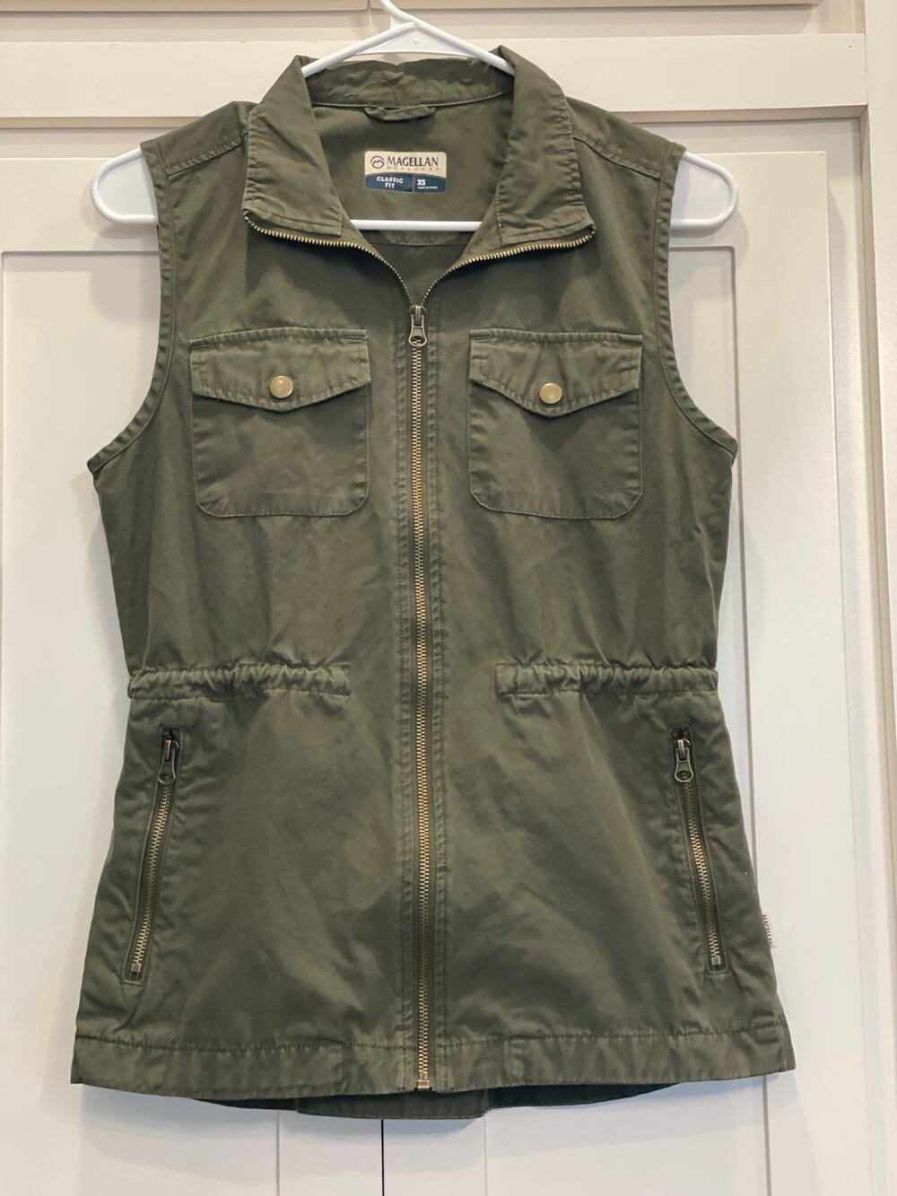 Magellan Outfitters 100% Cotton utility vest Lost Pines green XS